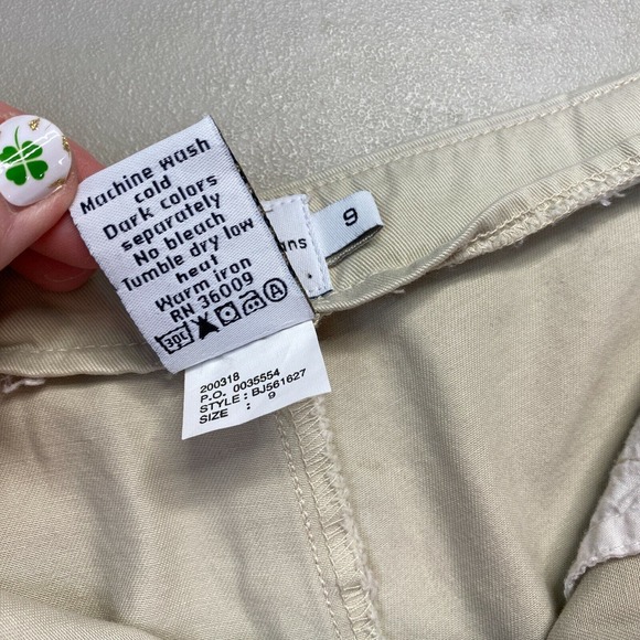 Vintage 90s Calvin Klein Khaki Shorts 9 Fits M 30x2.5 Pockets High Rise Womens - Picture 6 of 8